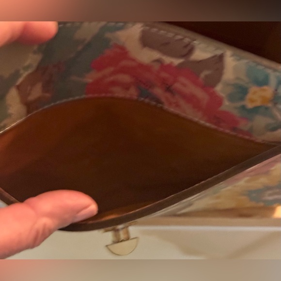 Patricia Nash “First Bloom” Floral Leather Satchel NWT - Picture 10 of 12